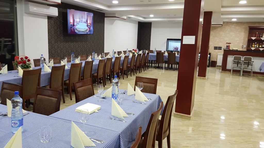 Petriti & Spa Ulcinj Exterior photo