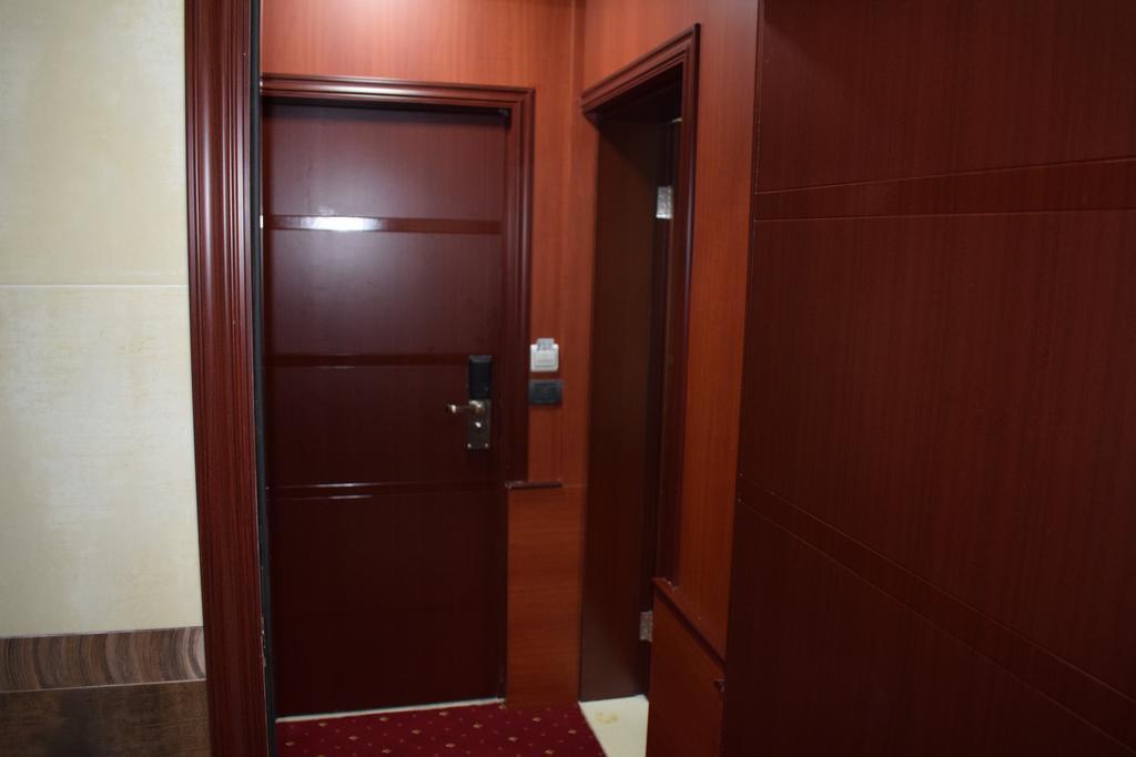 Petriti & Spa Ulcinj Exterior photo